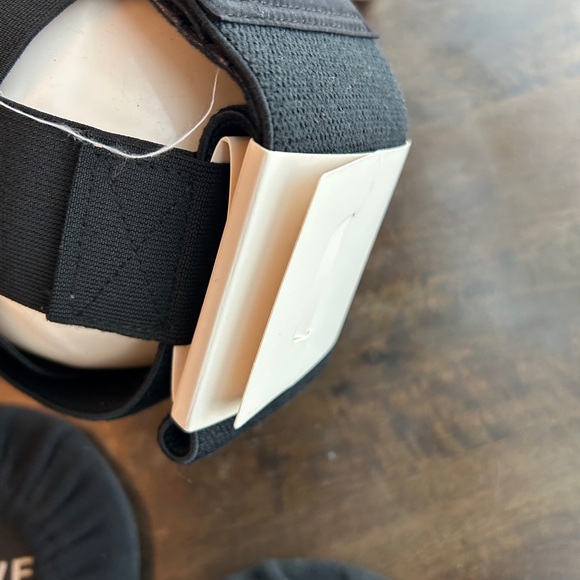 Pvolve Essentials Kit - Picture 7 of 11